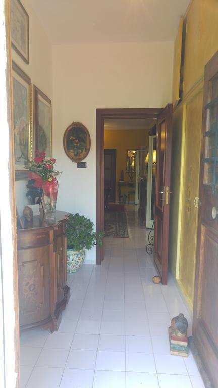La Corte Delle Rose B&B Praia a Mare Eksteriør bilde